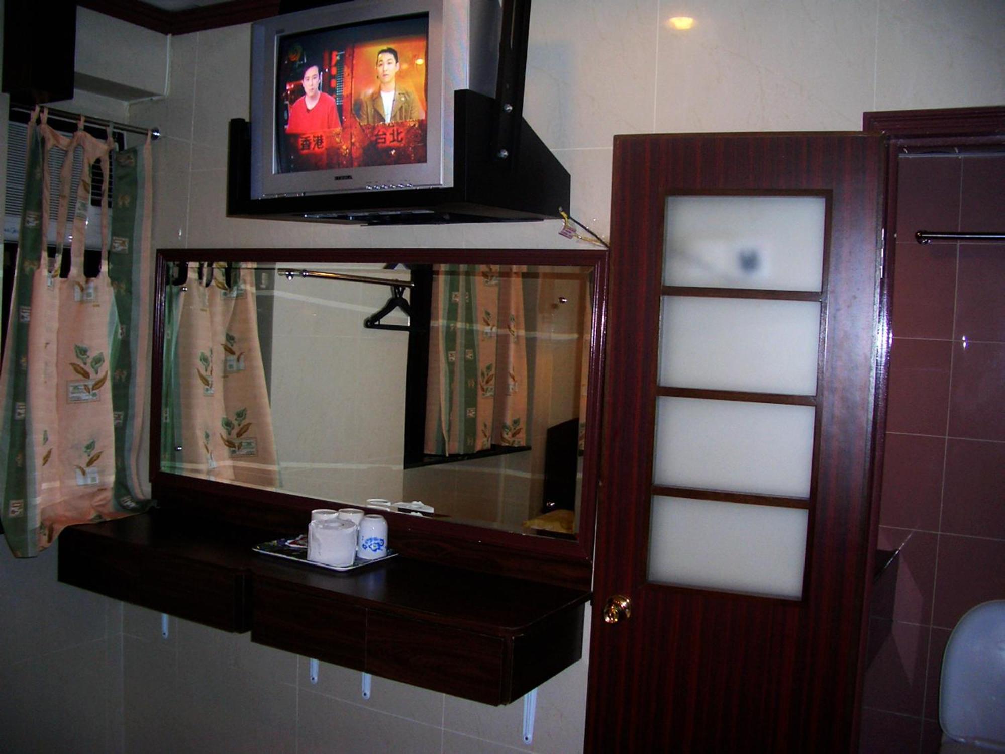 Li'S Chain Hostel Хонконг Екстериор снимка