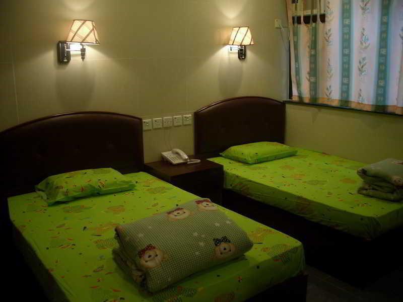 Li'S Chain Hostel Хонконг Екстериор снимка