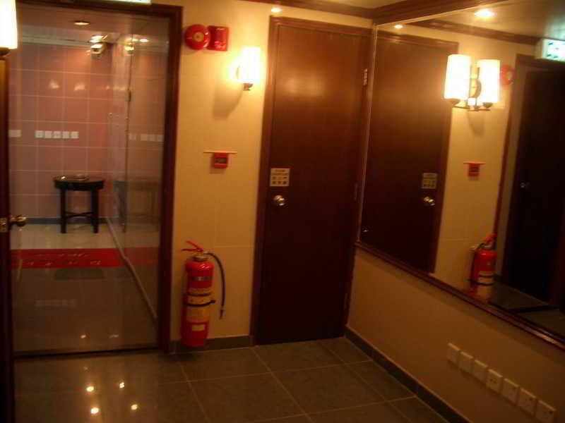 Li'S Chain Hostel Хонконг Екстериор снимка