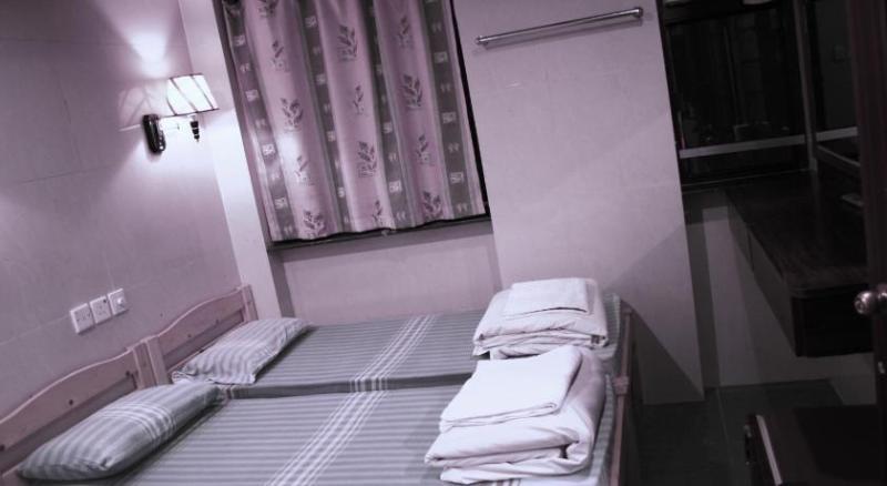 Li'S Chain Hostel Хонконг Екстериор снимка